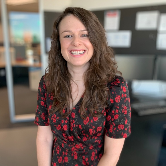 Meet your Posher, Jessie - Picture 2 of 2